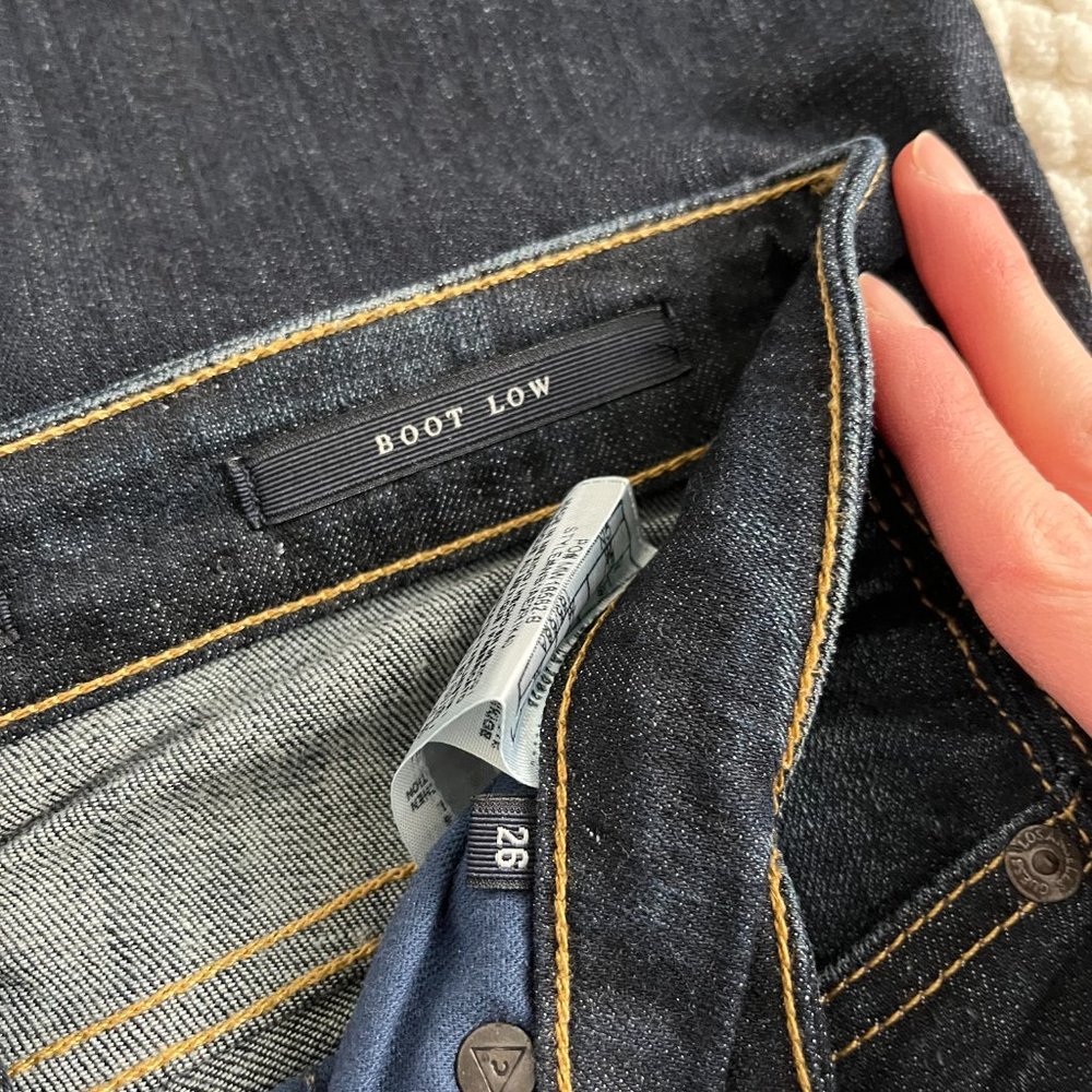 Guess Bootcut Low Rise Jeans - Picture 2 of 3